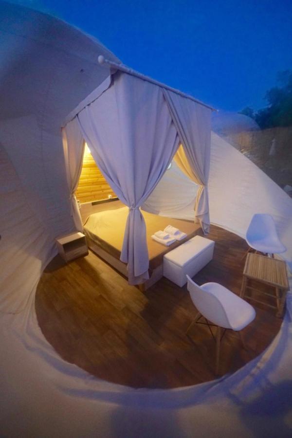 Bubble Tent Hotel Nea Moudania Exterior foto